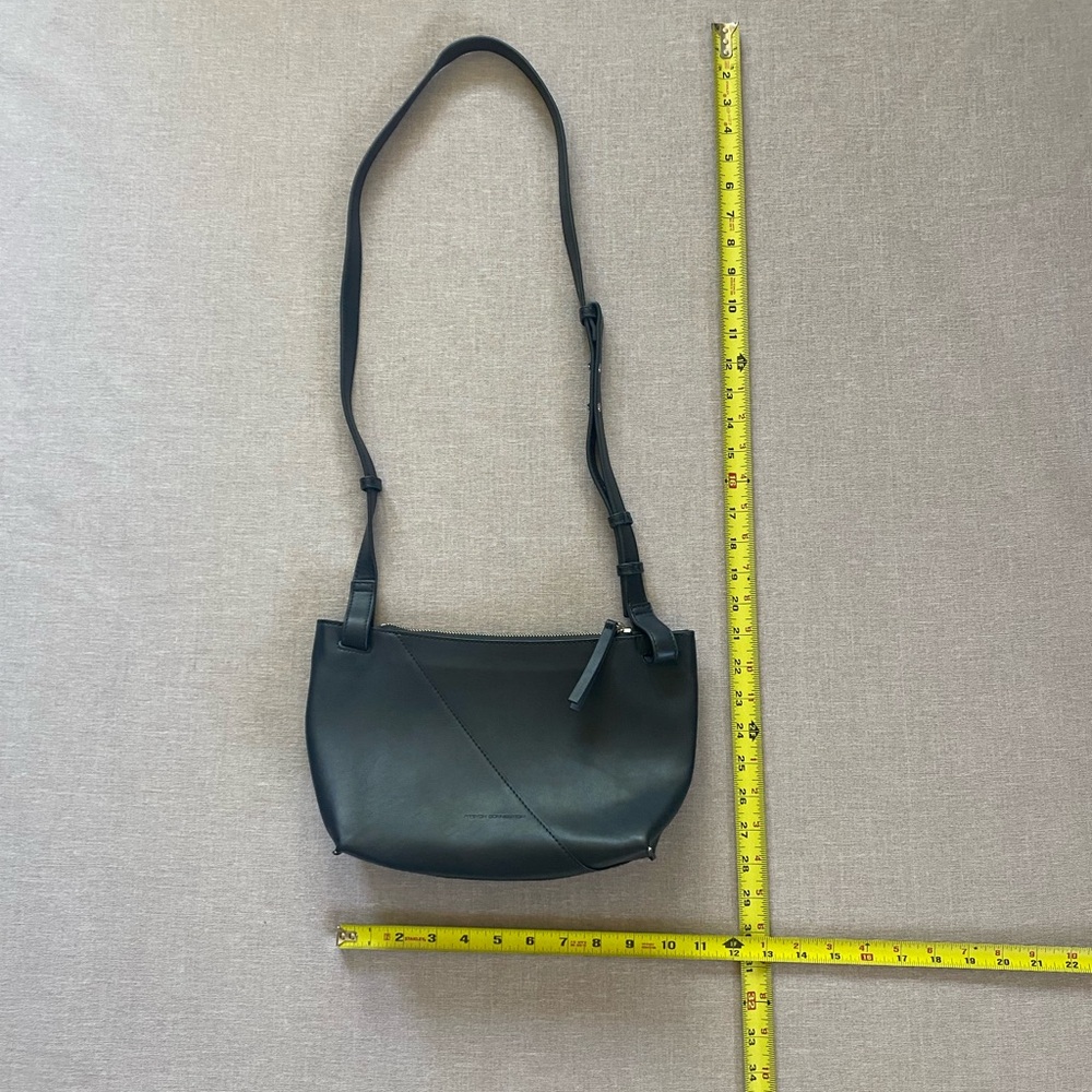 French Connection leather navy purse. - Picture 9 of 10